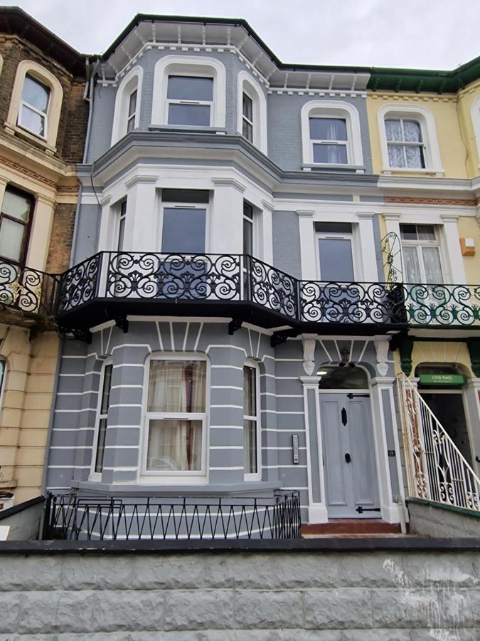 Sea View Stay 17 Princes Road Great Yarmouth Bagian luar foto